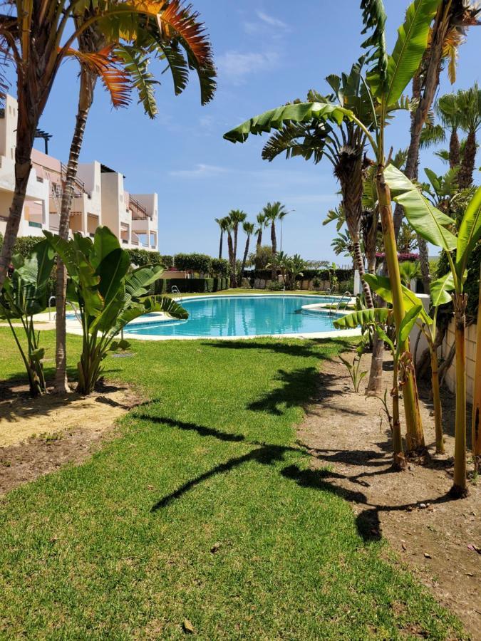Bajo En Primera Linea De Vera-Playa Con Piscina Privada! 외부 사진