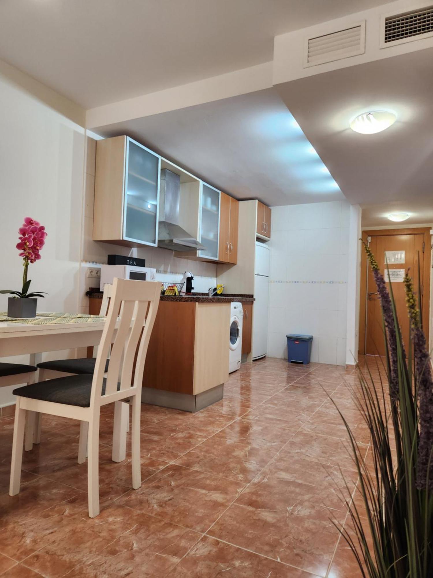 Bajo En Primera Linea De Vera-Playa Con Piscina Privada! 외부 사진