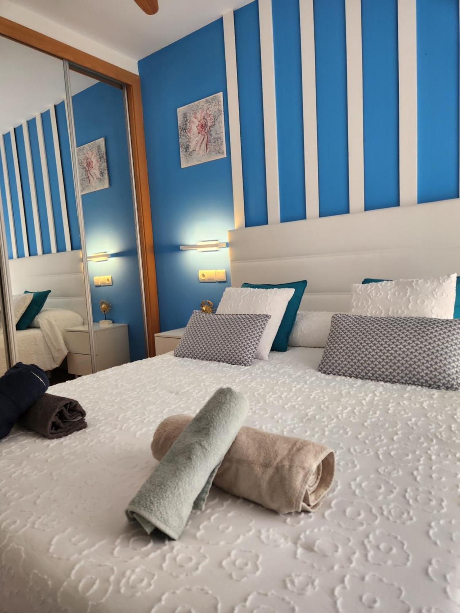 Bajo En Primera Linea De Vera-Playa Con Piscina Privada! 외부 사진
